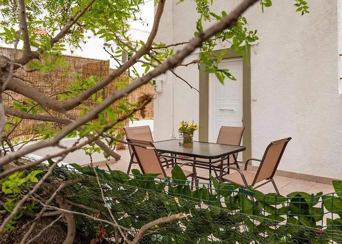 بيت للعطل Traditional Suburbs Maisonette *