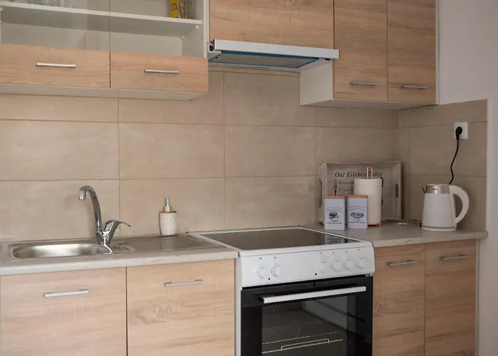 Traditional Suburbs Maisonette بيت للعطل