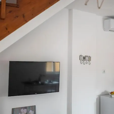 Traditional Suburbs Maisonette Case de vacanță Kos